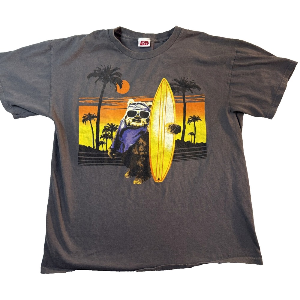 Star Wars Ewok Surfing TShirt Y2K Mens L Gray Sunset Surfboard Fantasy Sci-Fi